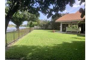 2637 Mohawk Cir, West Palm Beach, FL 33409, Sold 08/13/21