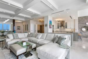 2700 N Ocean Dr, Riviera Beach, FL 33404, Sold 11/12/21