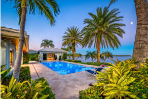 3 Sea Horse Ln, Vero Beach, FL 32960, Sold 04/09/21