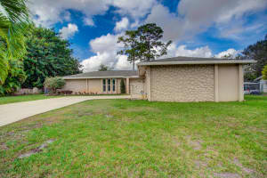 3097 Hoylake Rd, Lake Worth, FL 33467, Sold 03/30/21