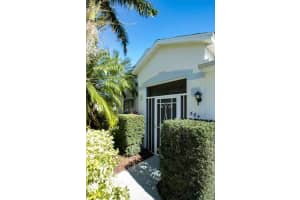 584 Willow Ct, Sebastian, FL 32958, Sold 04/23/21