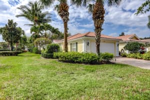 851 Niemen Dr, Palm Beach Gardens, FL 33410, Sold 04/13/21