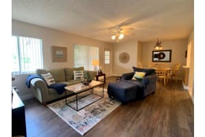4899 Sable Pine Cir APT B2, West Palm Beach, FL 33417, Sold 04/12/21