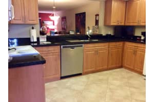 9633 Sills Dr E, Boynton Beach, FL 33437, Sold 04/26/21