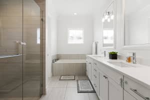 1225 Olde Doubloon Dr, Vero Beach, FL 32963, Sold 06/01/21