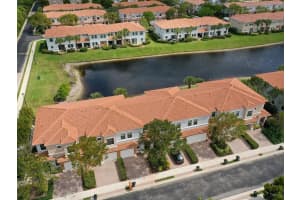107 Gramercy Square Dr, Delray Beach, FL 33484, Sold 04/06/21
