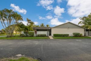 8123 Ambach Way, Hypoluxo, FL 33462, Sold 04/15/21