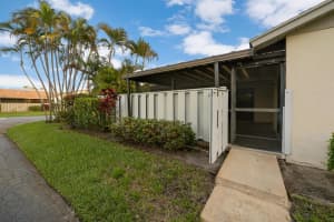 8123 Ambach Way, Hypoluxo, FL 33462, Sold 04/15/21