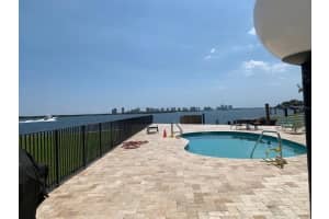 68 Yacht Club Dr, North Palm Beach, FL 33408, Sold 04/21/21