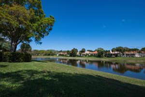 524 E Tall Oaks Dr, Palm Beach Gardens, FL 33410, Sold 04/15/21