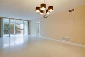 2010 S Federal Hwy, Boynton Beach, FL 33435, Sold 04/09/21