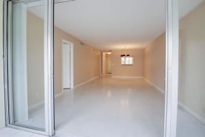 2010 S Federal Hwy, Boynton Beach, FL 33435, Sold 04/09/21