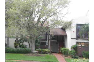 3221 S Lakeview Cir, Fort Pierce, FL 34949, Sold 04/23/21