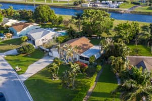 9160 Carma Dr, Boynton Beach, FL 33472, Sold 04/09/21