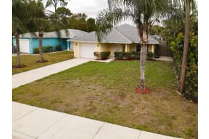 6923 1st St, Jupiter, FL 33458, Sold 04/22/21