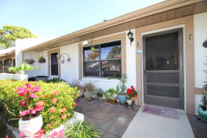 6112 Fairfield Cir, Greenacres, FL 33463, Sold 07/19/21