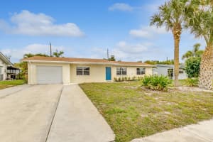 1663 NE 24th St, Jensen Beach, FL 34957, Sold 03/30/21