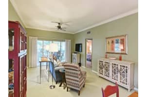 MLS# R10697423, Vero Beach, Florida 32963