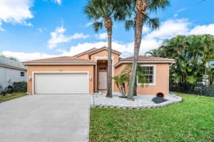 161 Seminole Lakes Dr, Royal Palm Beach, FL 33411, Sold 04/29/21