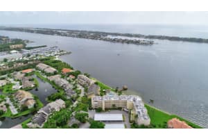 8200 Lakeshore Dr, Hypoluxo, FL 33462, Sold 06/02/21