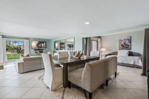 1618 12 Oaks Way, North Palm Beach, FL 33408, Sold 03/29/21