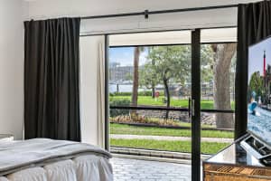 1618 12 Oaks Way, North Palm Beach, FL 33408, Sold 03/29/21