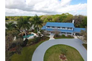 1901 Winding Creek Ln, Fort Pierce, FL 34981, Sold 11/29/21