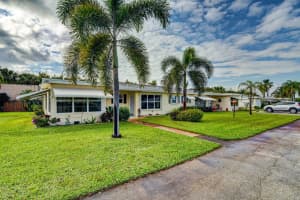 3301 Valley Rd, Boynton Beach, FL 33435, Sold 07/02/21