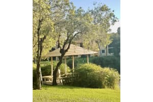 860 SW 9th St Cir, Boca Raton, FL 33486, Sold 04/26/21