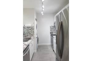 860 SW 9th St Cir, Boca Raton, FL 33486, Sold 04/26/21