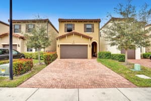 4927 NW 55th Pl, Tamarac, FL 33319, Sold 03/26/21