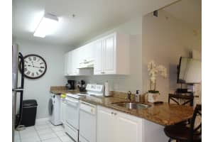 2020 Greenview Shores Blvd, Wellington, FL 33414, Sold 04/26/21