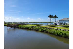 2486 Harbour Cove Dr, Fort Pierce, FL 34949, Sold 03/25/21