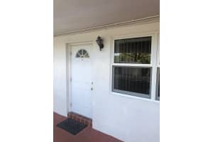 10 SE 13th St APT A2, Boca Raton, FL 33432, Sold 05/03/21