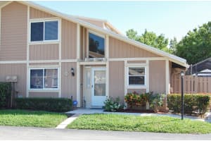 262 Maplecrest Cir, Jupiter, FL 33458, Sold 06/01/21