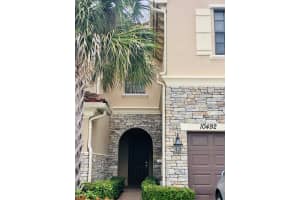 10492 Wellington Parc Dr, Wellington, FL 33449, Sold 05/27/21