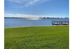60 Yacht Club Dr, North Palm Beach, FL 33408, Sold 04/08/21