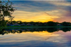 162 E Tall Oaks Cir, Palm Beach Gardens, FL 33410, Sold 06/17/21