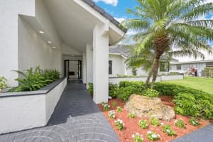 4912 Bocaire Blvd, Boca Raton, FL 33487, Sold 06/15/21