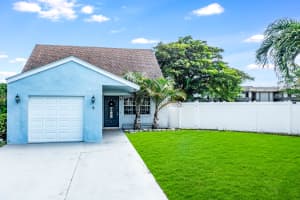 5 Whitehall Way, Boynton Beach, FL 33436, Sold 05/25/21