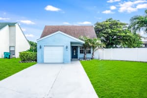 5 Whitehall Way, Boynton Beach, FL 33436, Sold 05/25/21