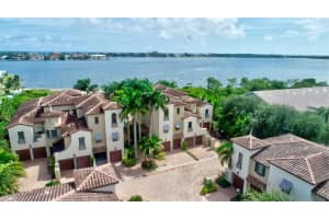 1020 Via Villagio, Hypoluxo, FL 33462, Sold 05/10/21