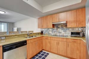 2700 N Federal Hwy, Boynton Beach, FL 33435, Sold 05/28/21