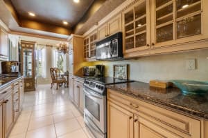 100 SE 5th Ave, Boca Raton, FL 33432, Sold 07/16/21