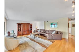 5800 Camino Del Sol, Boca Raton, FL 33433, Sold 04/22/21