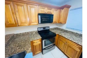 1601 Balfour Point Dr, West Palm Beach, FL 33411, Sold 03/30/21