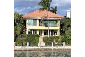 5310 Boca Marina Cir N, Boca Raton, FL 33487, Sold 05/12/21