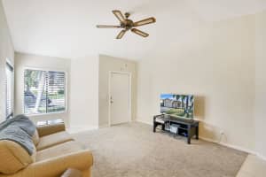 5884 Strawberry Lakes Cir, Lake Worth, FL 33463, Sold 04/27/21