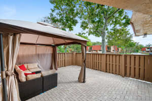 8237 Severn Dr, Boca Raton, FL 33433, Sold 05/07/21