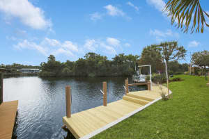 132 SE Paradise Pl, Stuart, FL 34997, Sold 05/10/21